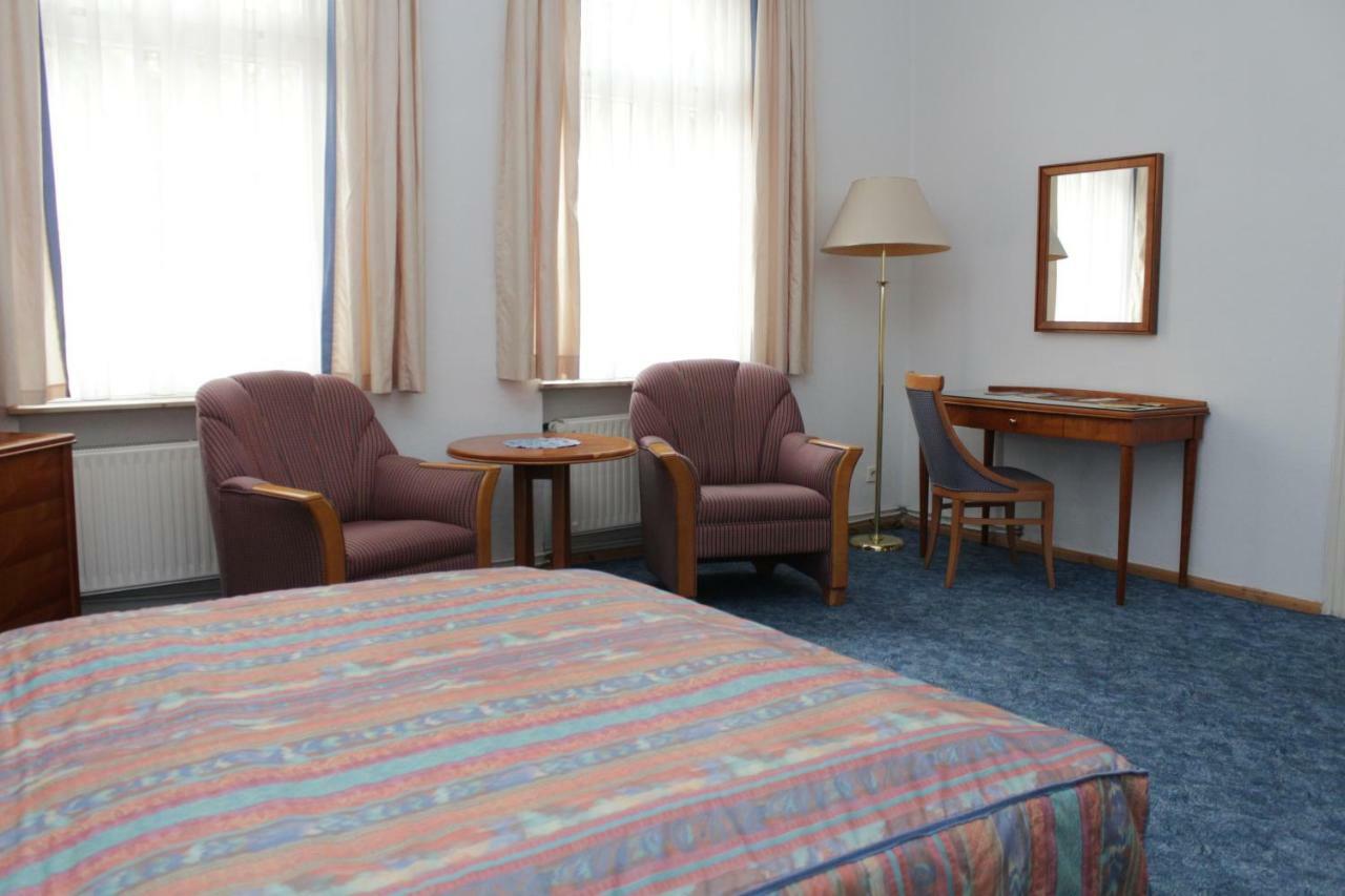 Weinkeller Woelk Hotel Naumburg  Luaran gambar